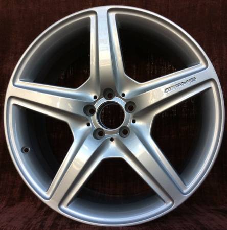 1 X single zadní Genuine OE AMG Benz 20x9.5" rim in good cond, dovoz Kanada — foto 1