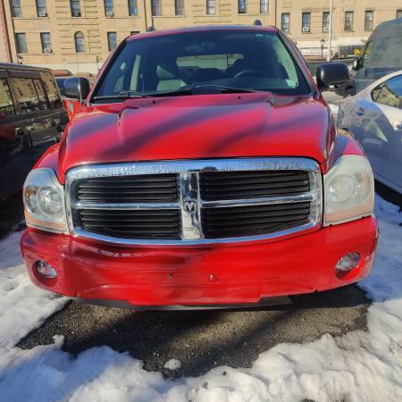 2006 Dodge Durango Limited, HEMI 5.7L, AWD, LEATHER 3Row, Dvd/AC, 140k, dovoz USA — foto 1