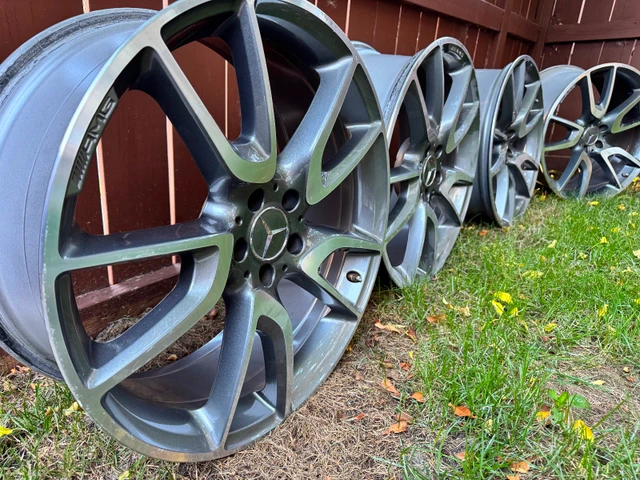 21” OE Mercedes-AMG GLC 43 rims $1,800, dovoz Kanada — foto 1