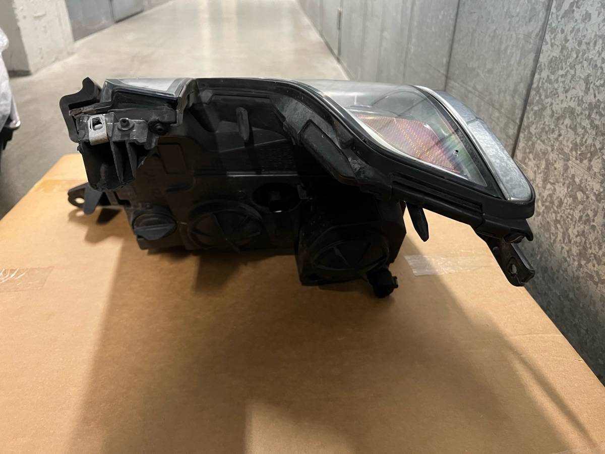 2015-2020 Chevy Tahoe/Suburban levý-levá strana Xenon-HID světlomet OE, dovoz USA — foto 5 z 12