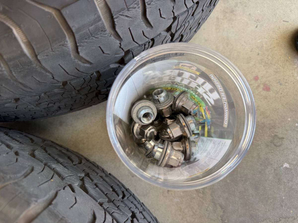 Toyota 2025 Tacoma TRD 4th gen Wheels rims 265/70/17 6th gen 4runner OE 4x4, dovoz USA — foto 6 z 12