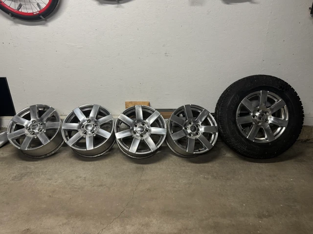 Jeep JK 18” wheels, dovoz Kanada — foto 1