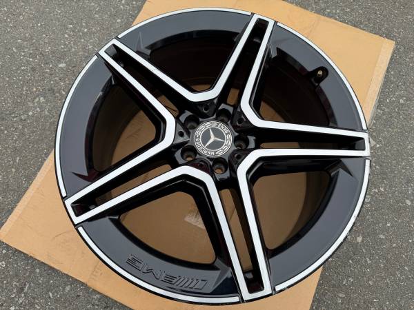 1 X single OE Factory Benz 21X10 přední AMG wheel for GLS450/580, dovoz Kanada — foto 1