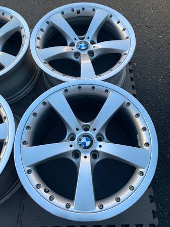 sada RARE 19" OE BMW E60 5 series 2 Piece rims style 179 rims, dovoz Kanada — foto 1
