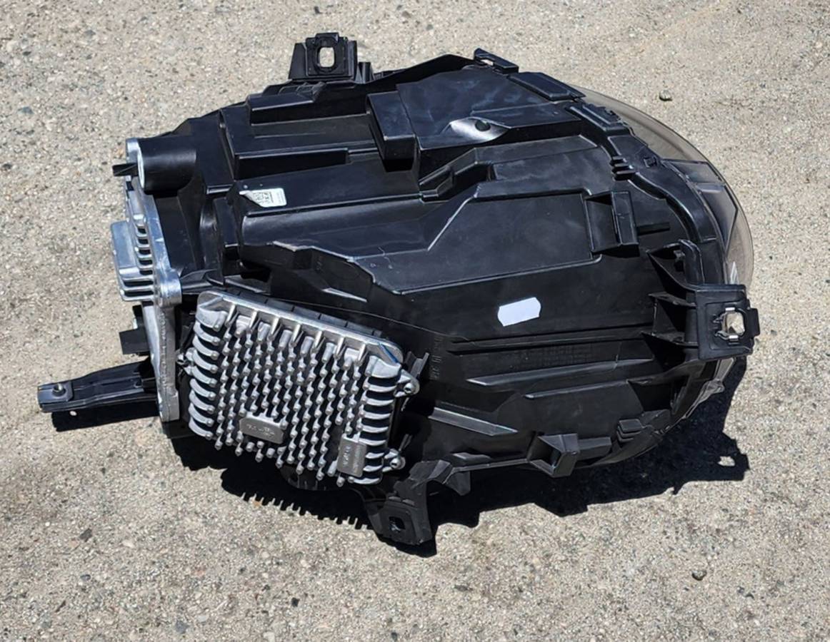 2019 2020 2021 2022 2023 2024 Mini Cooper F56 Lci pravý LED světlomet, dovoz USA — foto 2 z 4