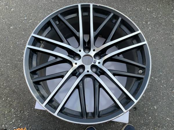 1 X single zadní 21X10 BMW Forged Style 650M rim good použitý cond, dovoz Kanada — foto 1