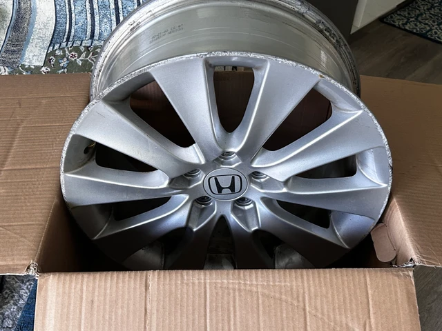 OE 18” Honda Accord Wheels (2008-2012) 5x114.3 sada 4, dovoz Kanada — foto 1 | AMECAR OE 18” Honda Accord Wheels (2008-2012) 5x114.3 sada 4, dovoz Kanada — foto 1