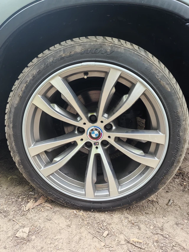 BMW Style 469M 20" Wheels - Need to sell ASAP, dovoz Kanada — foto 1