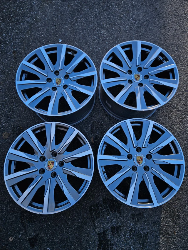 20" Porsche Taycan OE Wheels TPMS - 5x130, dovoz Kanada — foto 1