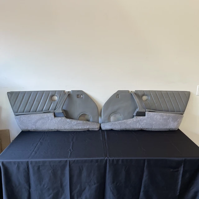 Porsche 911 SC full leather interior parts, dovoz Kanada — foto 1