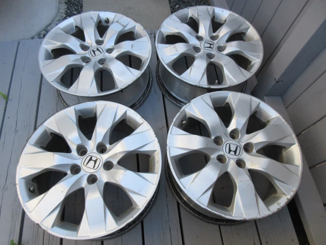 sada Honda 17 inch OE Alloy Rims, dovoz Kanada — foto 1