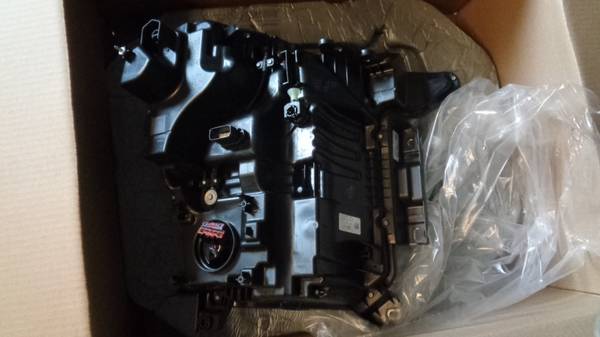 2021-23 Ford F150 levý LED Dynamic Genuine světlomet komplet nový, dovoz USA — foto 2 z 6