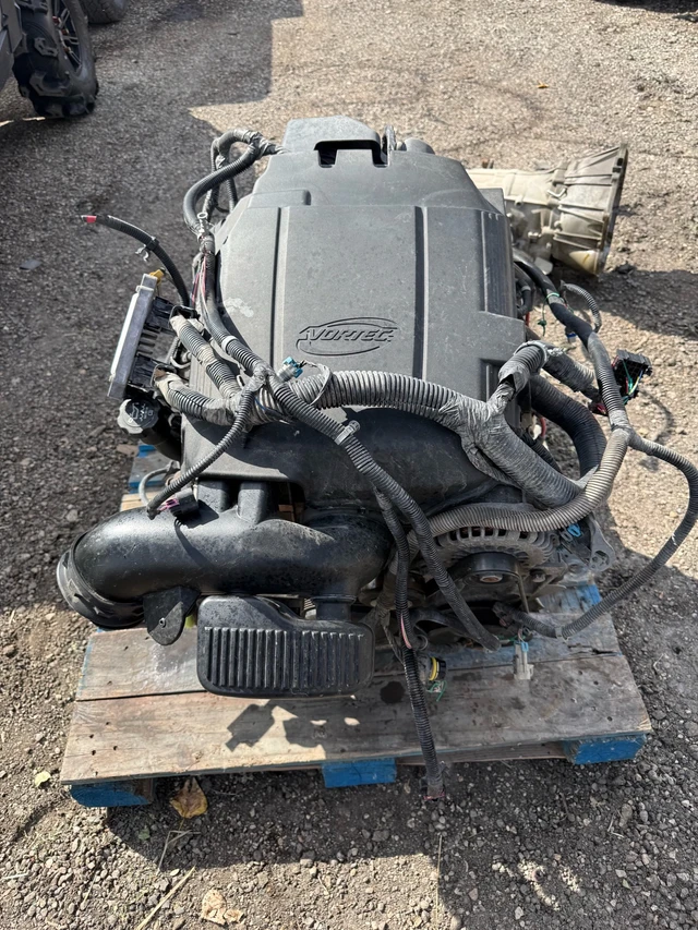 6.2l engine, dovoz Kanada — foto 1 | AMECAR 6.2l engine, dovoz Kanada — foto 1