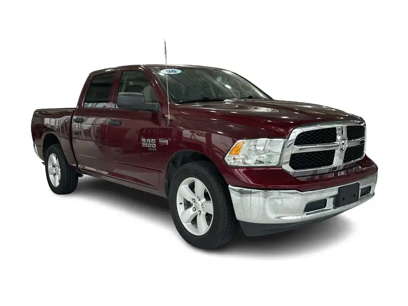 2023 RAM 1500 Classic, červená, 42 873 km, dovoz Kanada — foto 5 z 12