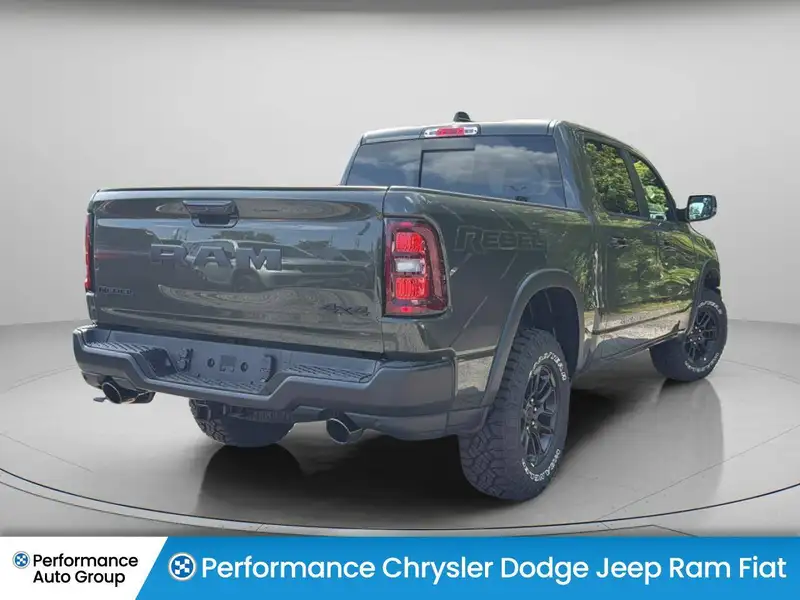 2027 RAM 1500 Rebel, Tank, 1 km, dovoz Kanada — foto 5 z 12