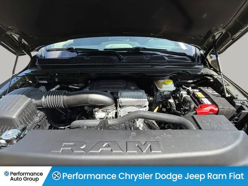 2027 RAM 1500 Rebel, Tank, 1 km, dovoz Kanada — foto 9 z 12