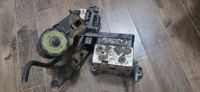 Toyota Highlander Parts,44510-48080, 47070-48010, dovoz Kanada — foto 1