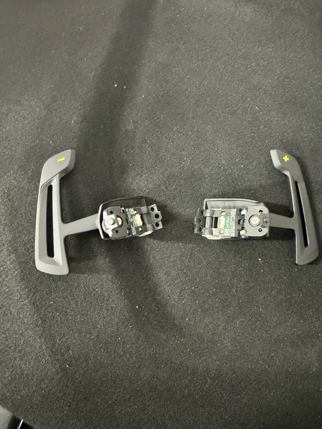 OE Porsche Magnetic Paddle Shifters - PDK, dovoz Kanada — foto 1