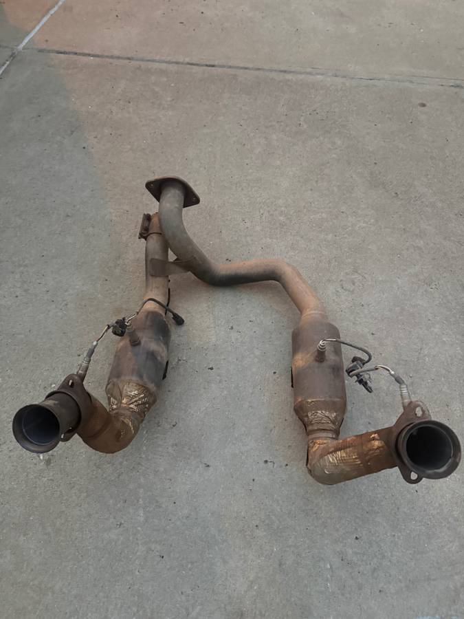 Ford F250 6.2 engine cats, dovoz USA — foto 1