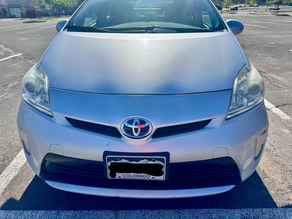 2013 Toyota Prius, dovoz USA — foto 3 z 12