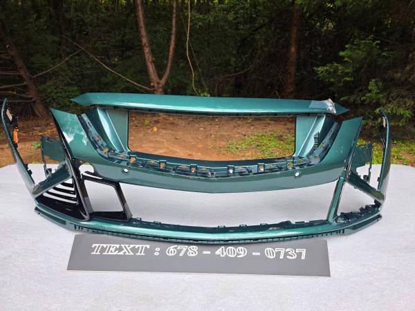 2025-2026 Cadillac CT5 V Blackwing přední nárazník Cover OE, dovoz USA — foto 1 | AMECAR 2025-2026 Cadillac CT5 V Blackwing přední nárazník Cover OE, dovoz USA — foto 1