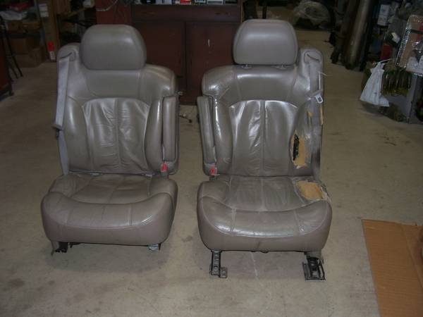2003 Silverado Seats OE, dovoz USA — foto 1