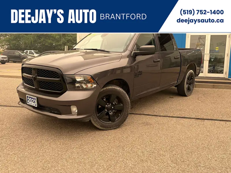 2023 RAM 1500 Classic, 54 196 km, dovoz Kanada — foto 1