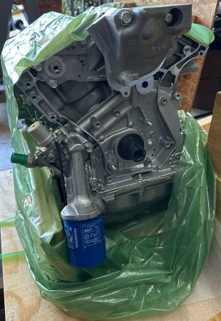 Brand nový OE Honda/Acura J32A3 Short Block (0 Miles), dovoz USA — foto 1