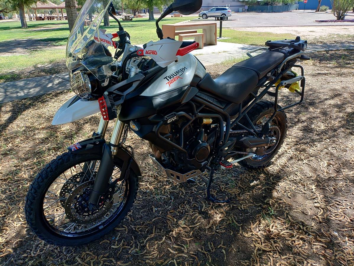 Triumph, dovoz USA — foto 5 z 12