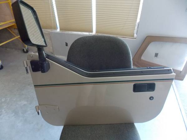 Jeep Cj- Yj OE demontovaný Half Doors Complete, dovoz USA — foto 1
