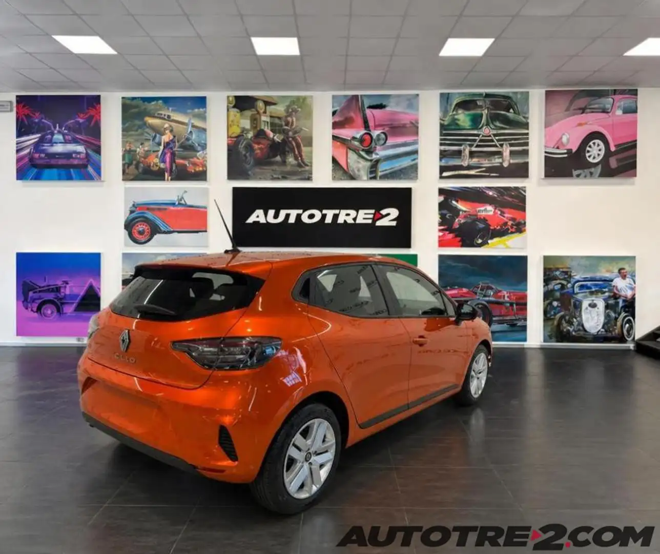 2026 Renault Clio, oranžová, 1 km, Taliansko — foto 6 z 7