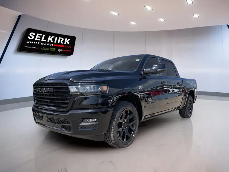 2026 RAM 1500 Laramie, čierna, 0 km, dovoz Kanada — foto 1