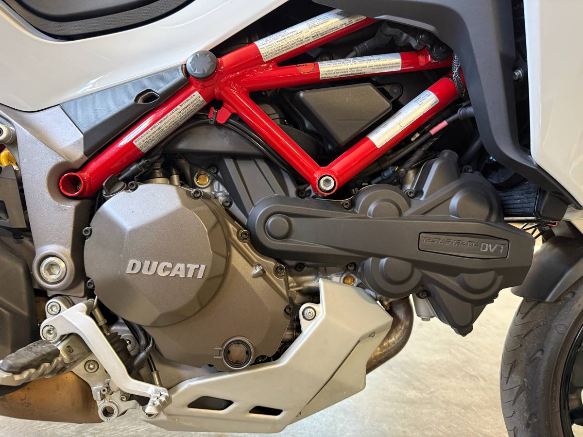 2016 Ducati, dovoz USA — foto 11 z 12