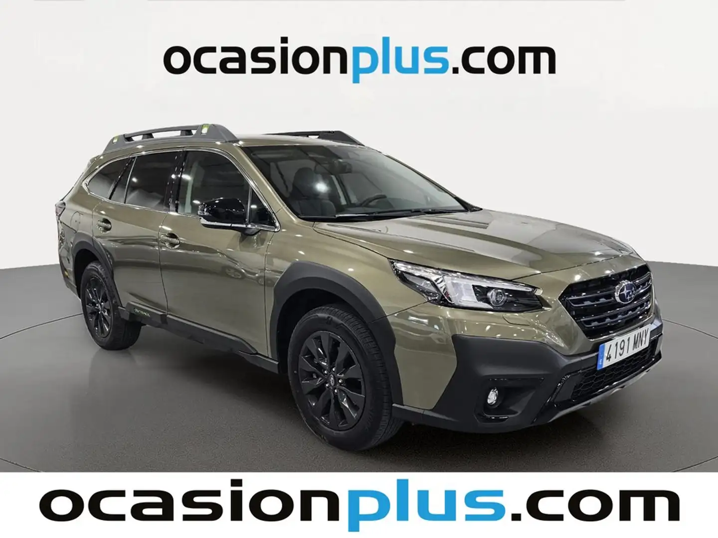 2024 Subaru OUTBACK, 12 729 km, Španielsko — foto 2 z 10