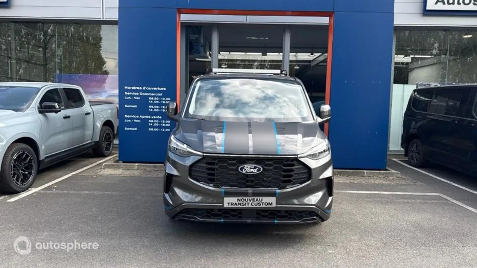 2026 Ford Transit Custom, 10 km, Francúzsko — foto 2 z 12