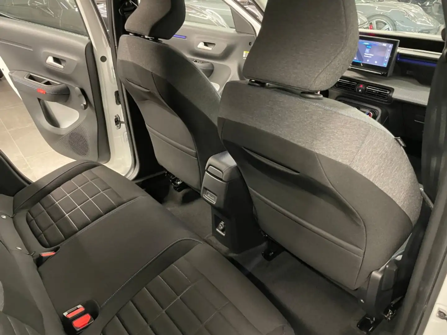 2026 Citroen C3, 1 km, Taliansko — foto 9 z 12