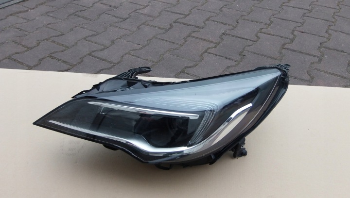 světlomet levá světlomet levý LED Opel Astra K 5 V B16 2015- 39111143, Skladom v EÚ — foto 1