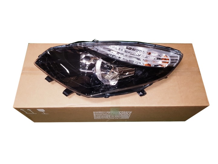 Renault Scenic 3 Iii 09-11 Rok levá světlomet přední, Skladom v EÚ — foto 1