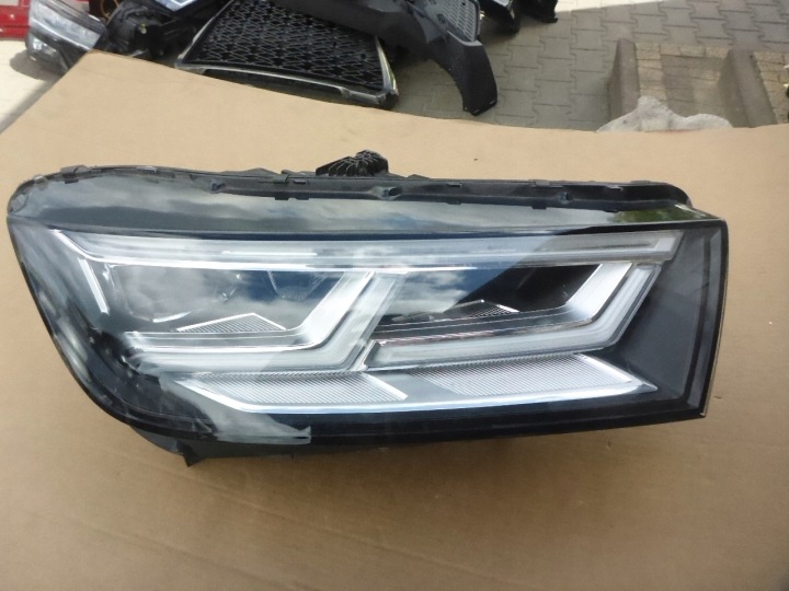 Audi Q5 FULL LED nová originál světlomet 80a941034, Skladom v EÚ — foto 1