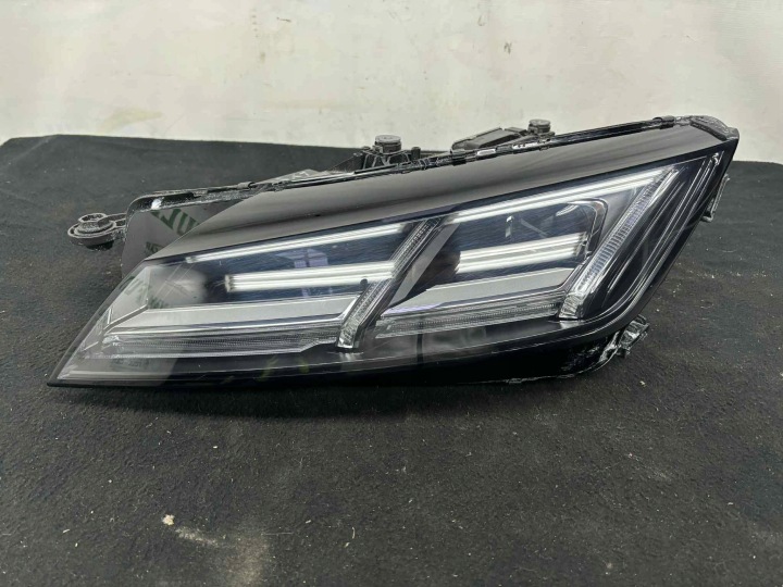 Audi Tt 8s0 FULL LED levá světlomet 8s0941033d levý, Skladom v EÚ — foto 1