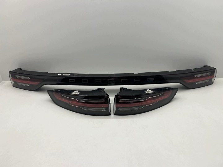 světlomety zadní Porsche Cayenne Suv Coupe 9y0 9y3 9y Ece Europa 2018-23, Skladom v EÚ — foto 1