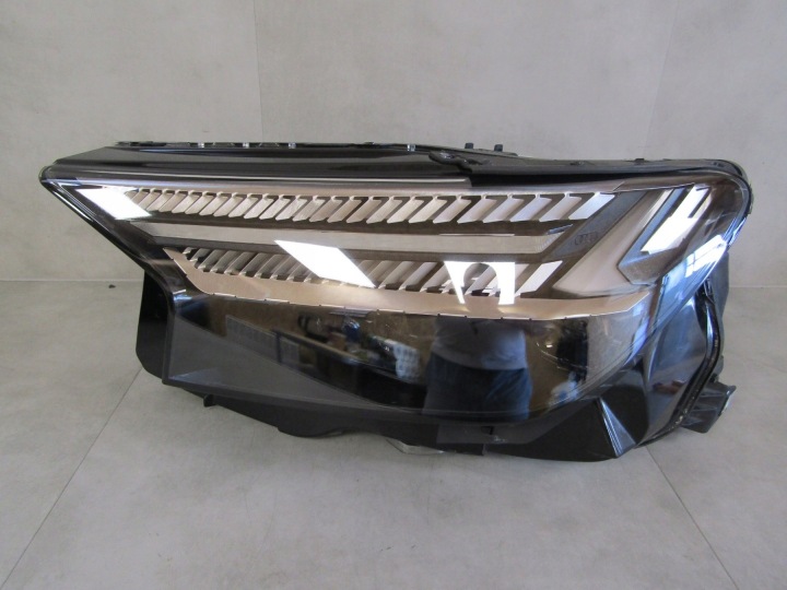 světlomet přední Audi Q4 E-tron E Tron FULL LED Matrix 21- levá 89a941035m, Skladom v EÚ — foto 1