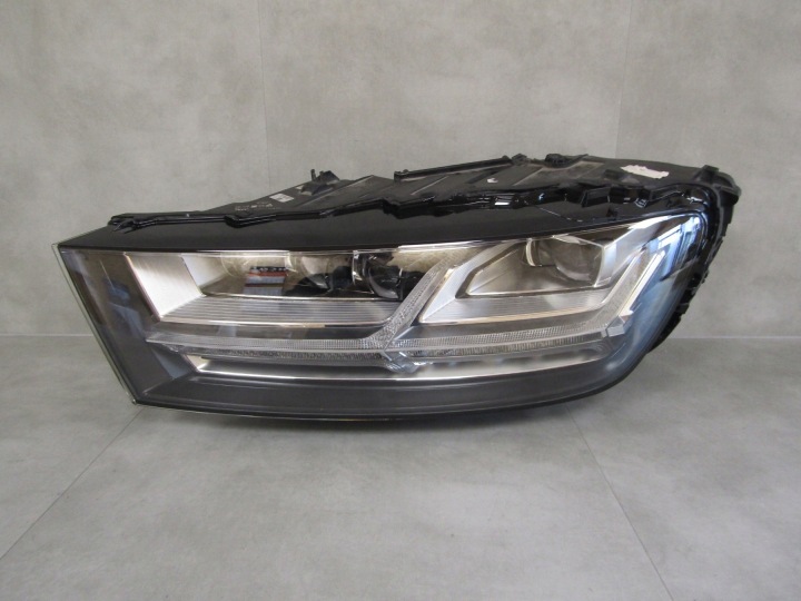 světlomet levá Audi Q7 4M0 Full Led Matrix 4M0941035, Skladom v EÚ — foto 1