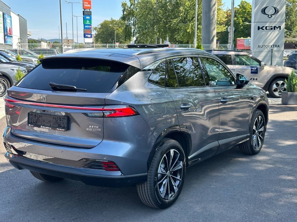 2026 MG, 5 km, Slovensko — foto 1