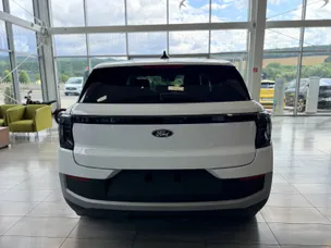 2026 Ford Explorer, 5 km, Slovensko — foto 5 z 5