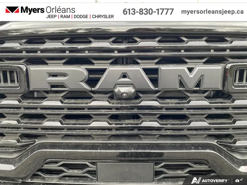 2027 RAM 2500 Limited, Granite Crystal Metallic, 0 km, dovoz Kanada — foto 10 z 12