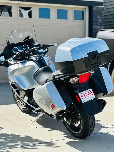 2015 Triumph Trophy, strieborná, 86 000 km, dovoz Kanada — foto 5 z 12
