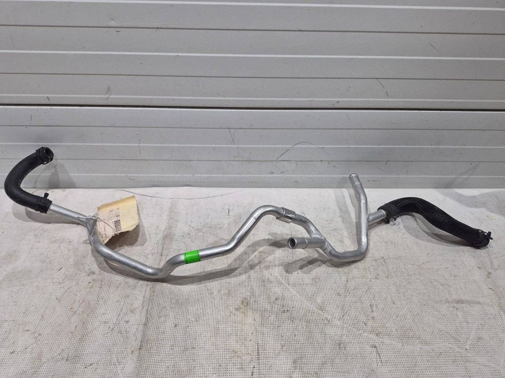 Dodge Challenger Engine coolant pipe/hose 68195675AB, Skladom v EÚ — foto 1