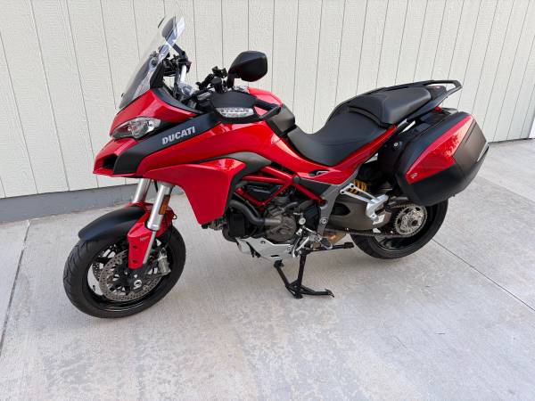 2016 Ducati, dovoz USA — foto 1