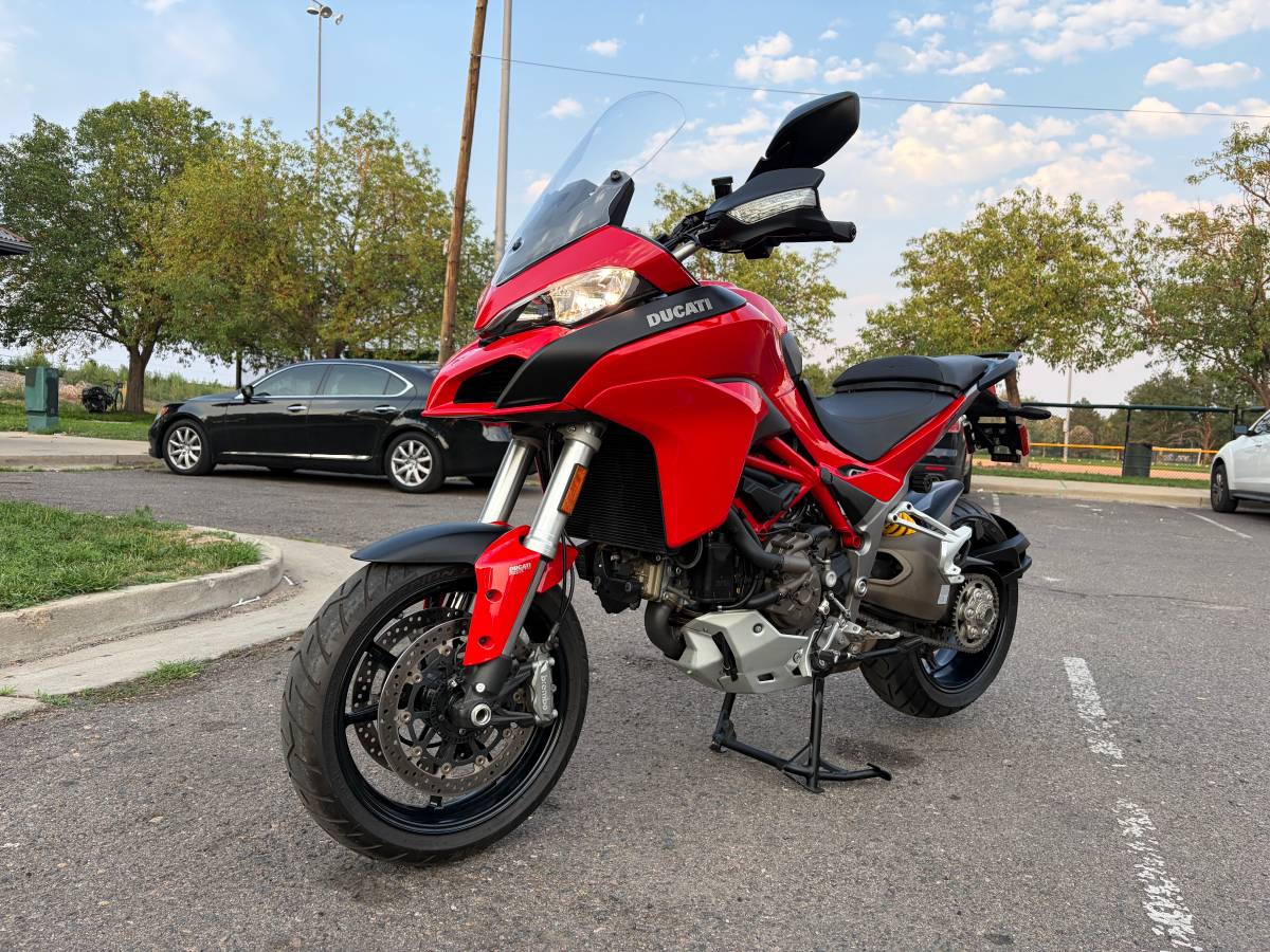 2016 Ducati, dovoz USA — foto 10 z 12